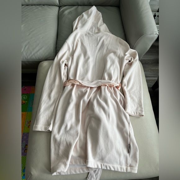 NWOT - UGG Women’s Hooded Fleece Robe - Size L - Picture 4 of 4